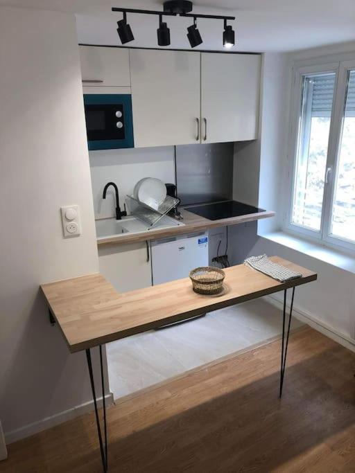 Studio Confortable Pres De Paris Apartment Villejuif Exterior photo